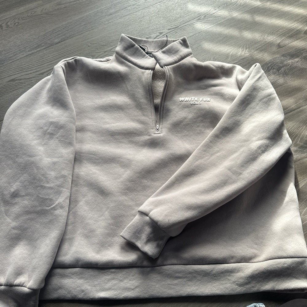 White fox quarter zip hoodie